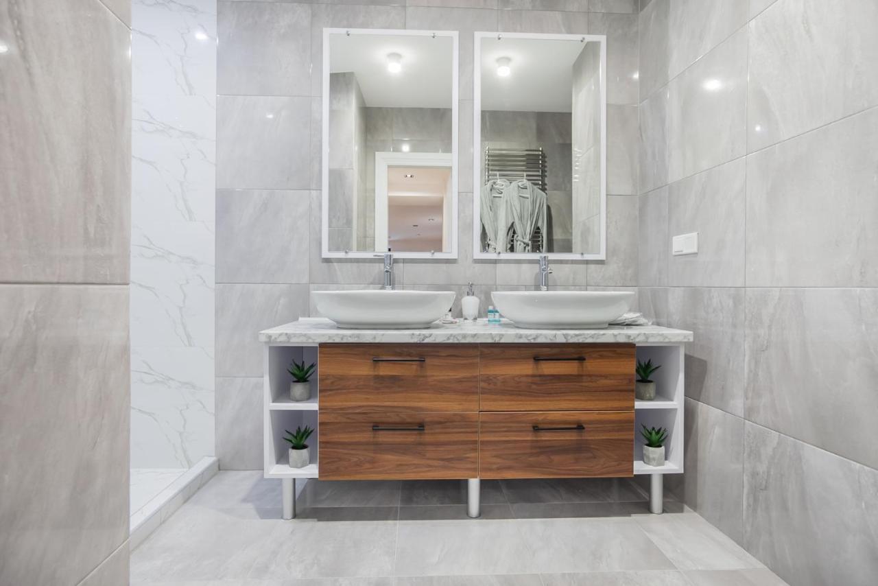 Amsterdam Lviv Apartments מראה חיצוני תמונה
